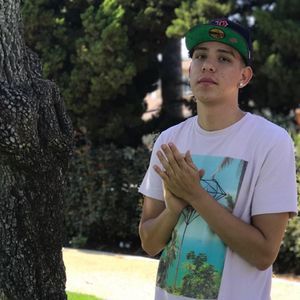 Meet your Posher, Luis